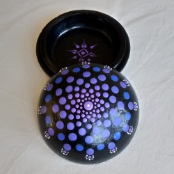 stone-screw-dot-vio001-a