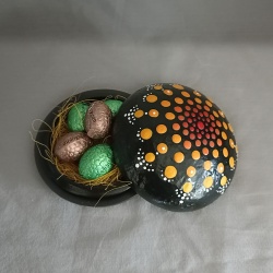 stone-screw-no002-oeufs