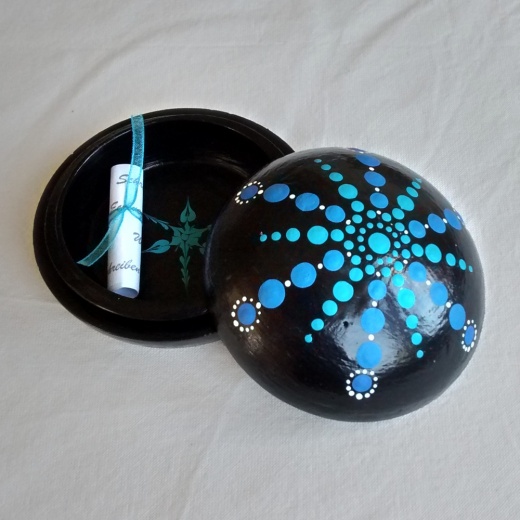 stone-screw-dot-blu003-c