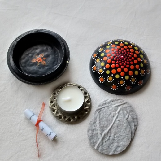 stone-screw-dot-ora001-d